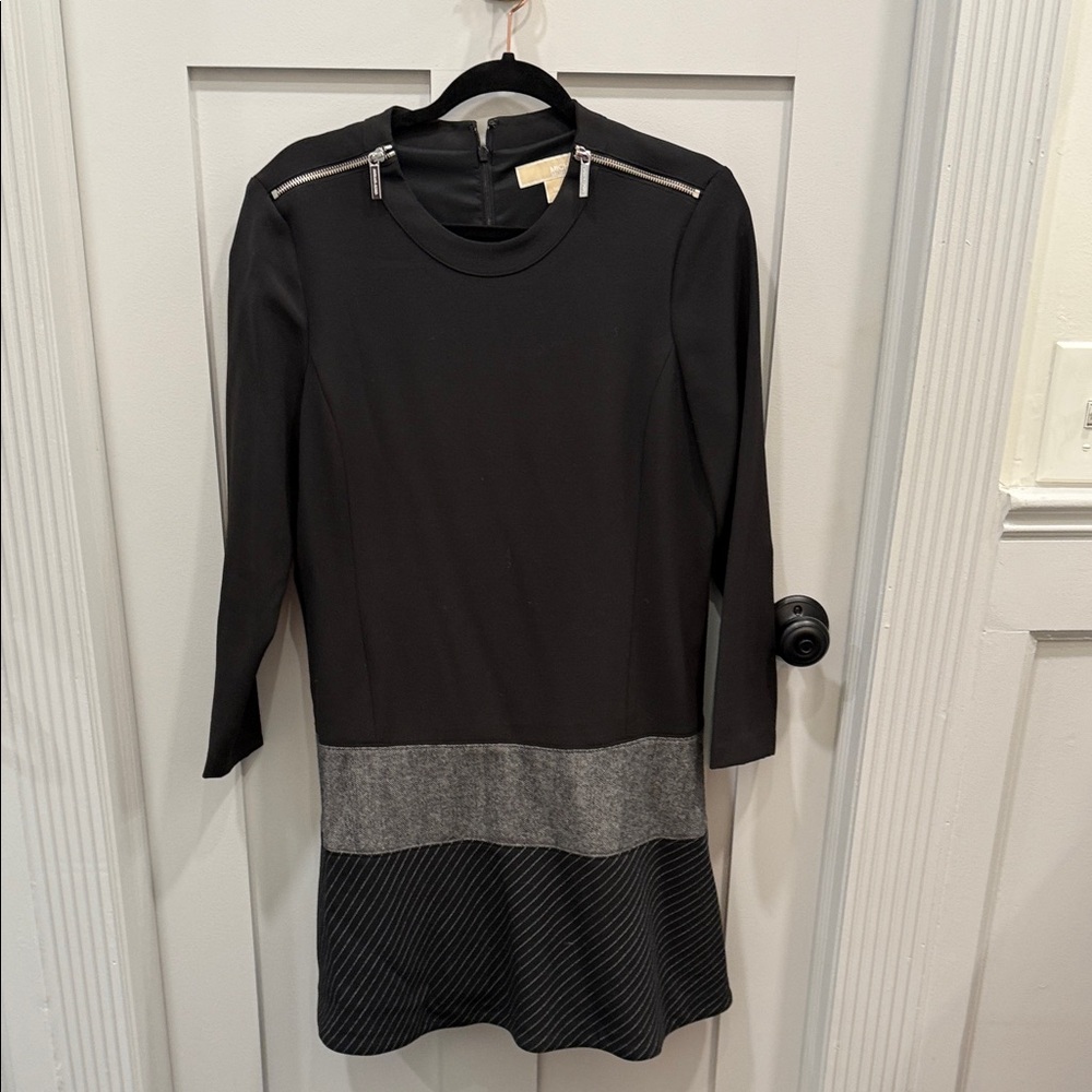 MICHAEL Michael Kors Black and Gray Colorblock Midi Dress